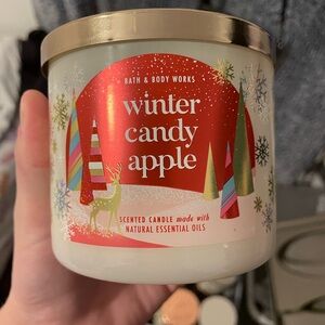 Bath and Body Works 3 wick candle Winter candy apple